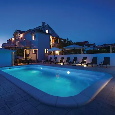 Pletkovic Apartment Tribalj