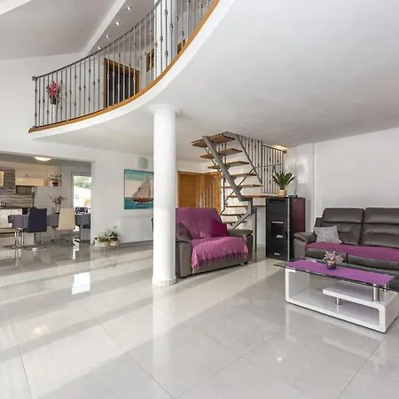 Pletkovic Apartment Tribunj (Sibenik-Knin)
