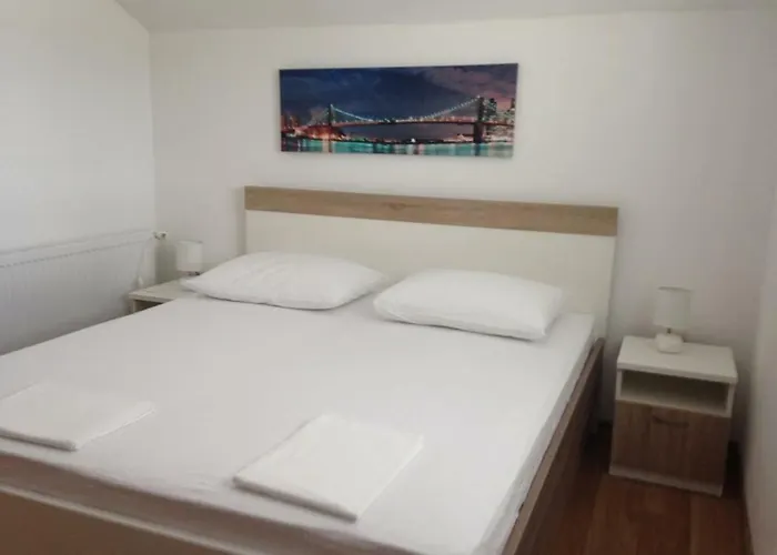 Pletkovic Appartement Tribalj